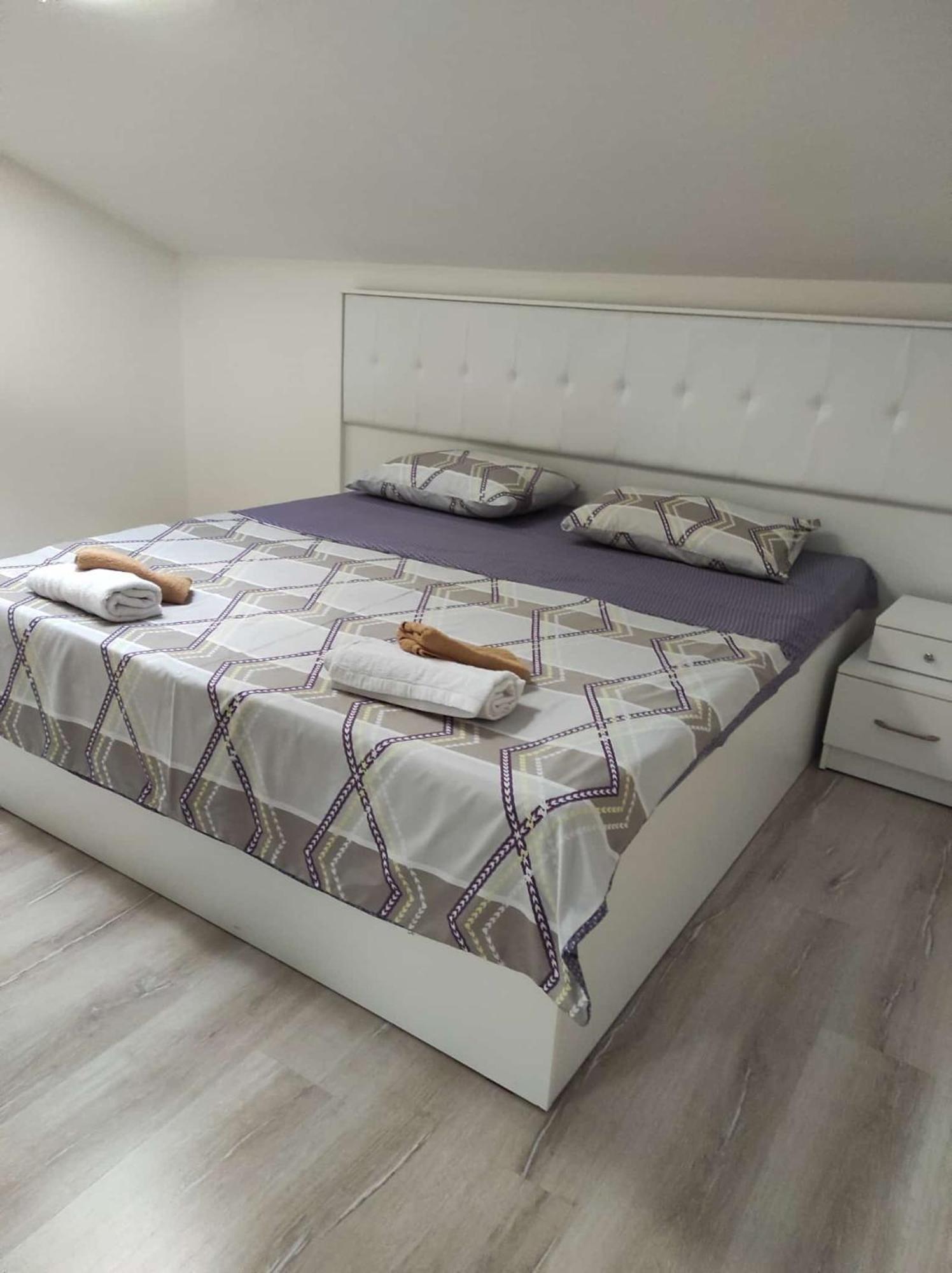 Maksim Apartments สโกเปีย ภายนอก รูปภาพ